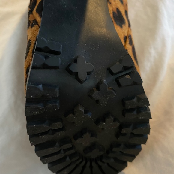 Leopard print Ankle Boot - Picture 2 of 2